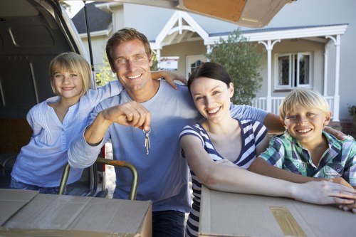 Cost-effective and reliable truck rental service vehicle in Balham.